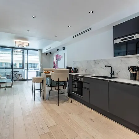 Renovated 1Br Steps From Croisette & Beach