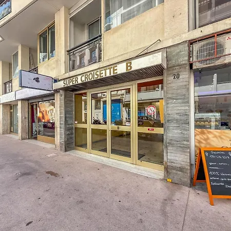 Renovated 1Br Steps From Croisette & Beach * Cannes